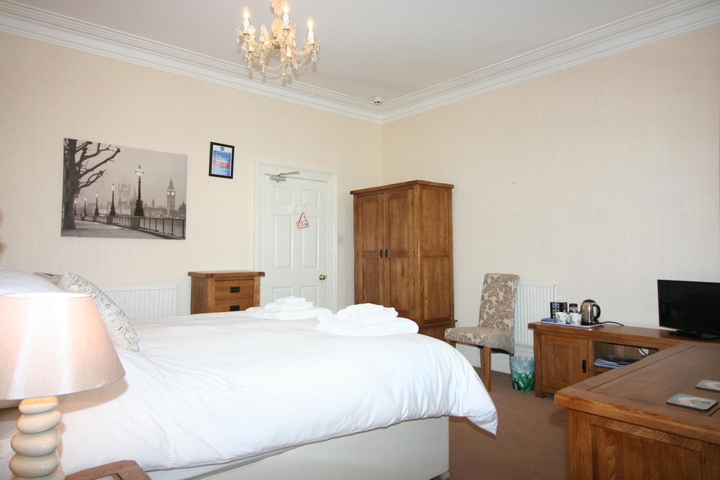 Lincoln House Bed & Breakfast Bridlington Bagian luar foto